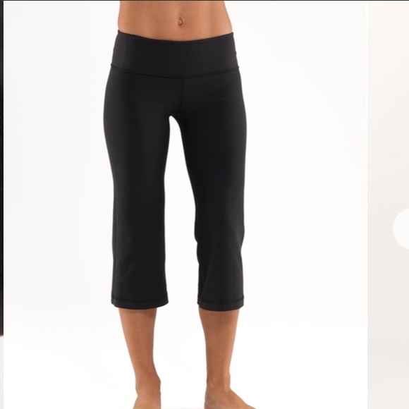 Lululemon Groove Cropped Leggings 21" Size 10 - Picture 1 of 12